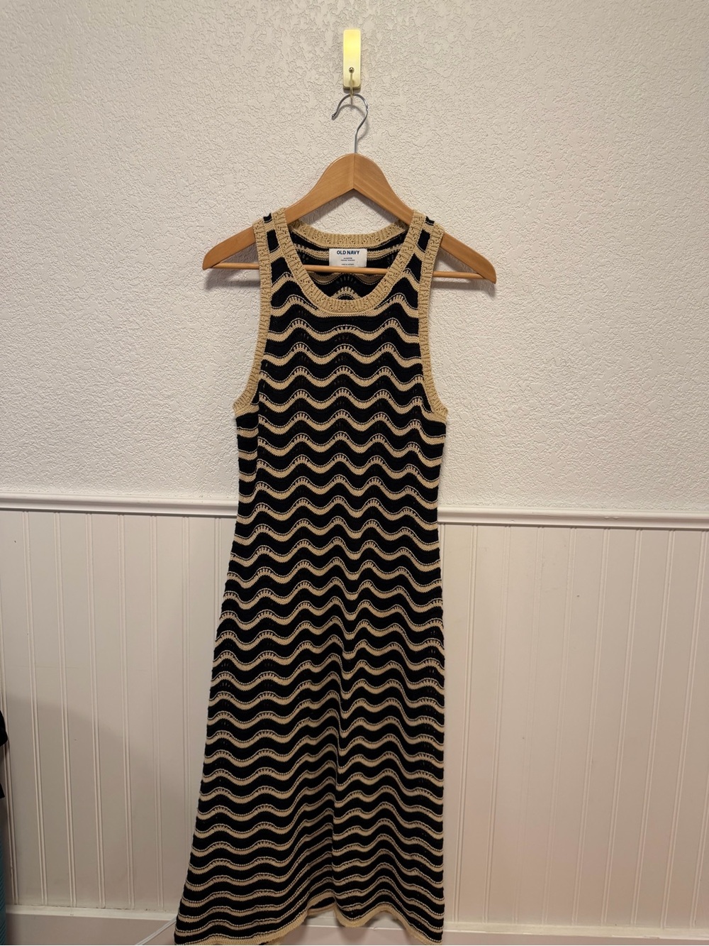 Old Navy Black and Cream Crochet Wave-Stripe Midi Dress
